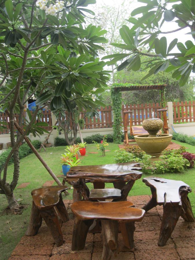 2N Guesthouse Phetchaburi Exteriér fotografie